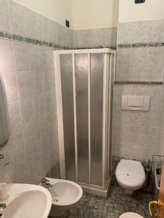 Hotel Pine Beach روسولينا ماري المظهر الخارجي الصورة