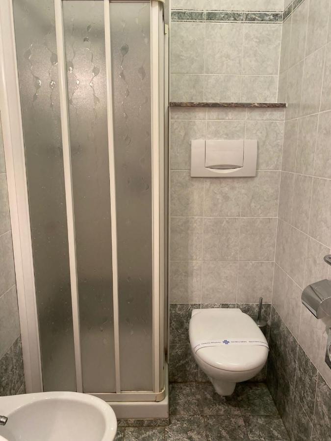 Hotel Pine Beach روسولينا ماري المظهر الخارجي الصورة